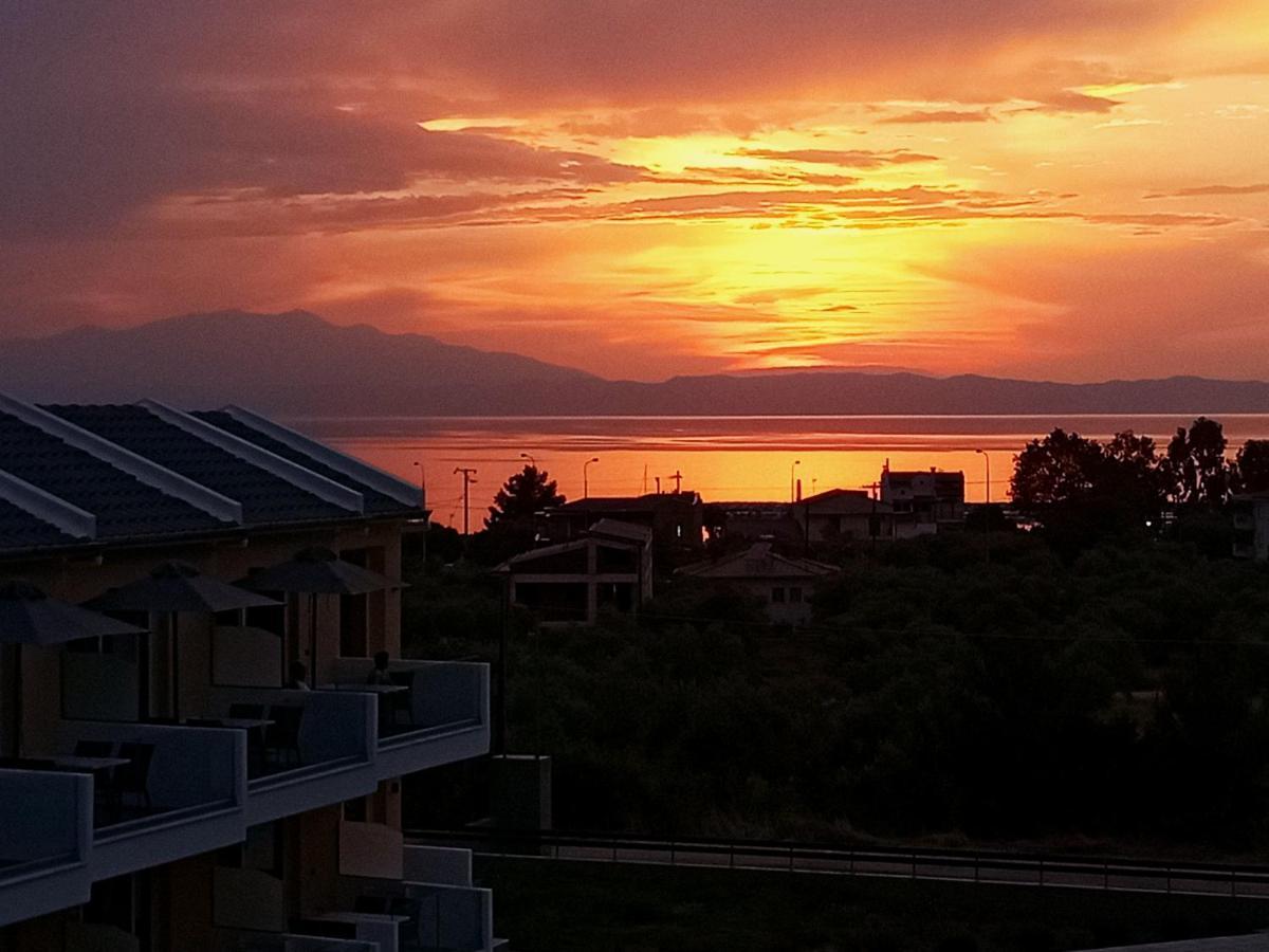 Solar Suites Skala Rachoni  Bagian luar foto